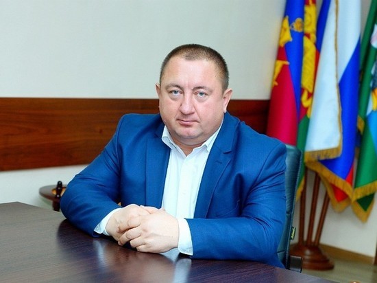 Глава Белоглинского района обещал «взгреть» стрелявшего из автомата сына