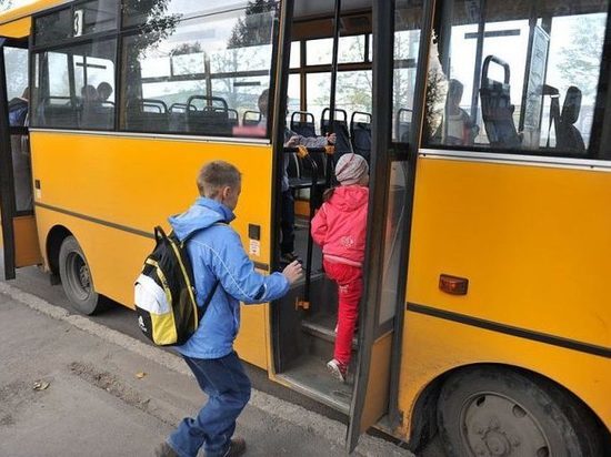 В Калмыкии вступают в силу новые правила по перевозке детей