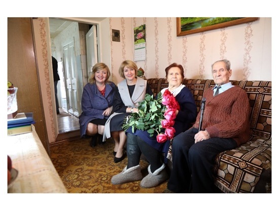 В Серпухове поздравили ветерана Великой Отечественной с Днем рождения