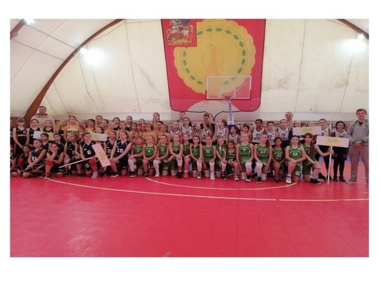 Команда из Серпухова заняла третье место на турнире по баскетболу