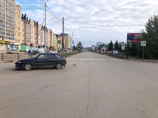 Авария на перекрестке: в больницу попала 57-летняя жительница Башкирии