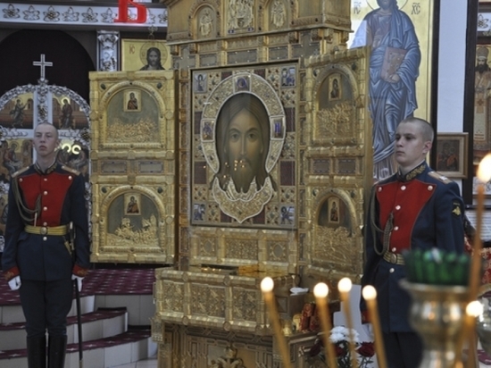 В Хакасию привезли икону «Спас нерукотворный»