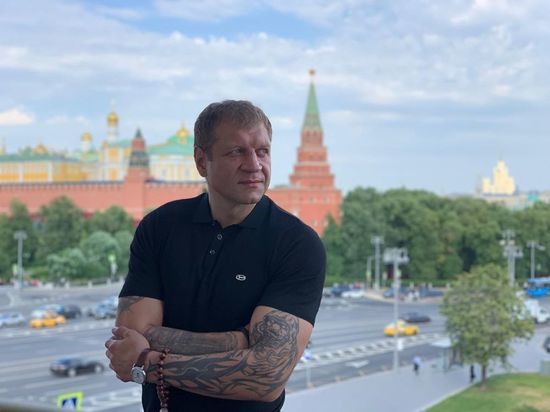 «Смотреть бои Хабиба неинтересно»: Емельяненко снова громко выступил «Смотреть бои Хабиба неинтересно»: Емельяненко снова громко выступил