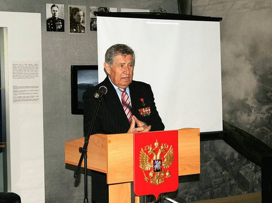 Губернатор поздравил Героя Советского Союза Григория Хаустова с юбилеем