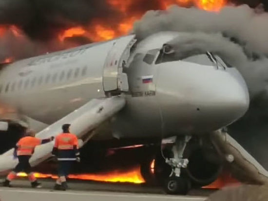 В результате авиакатастрофы в Шереметьево погиб 41 человек