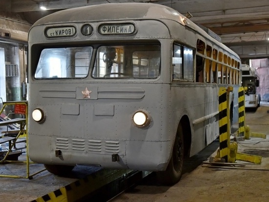 К ноябрю в Кирове хотят восстановить троллейбус 1953 года