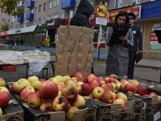 На улицах Оренбурга торгуют гнилыми овощами и фруктами