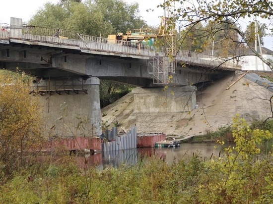 В Некрасовском районе почти достроен новый мост