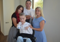 16-летний Никита родился со множеством тяжелейших диагнозов — ДЦП в тяжелой форме, гидроцефалия, эпилепсия