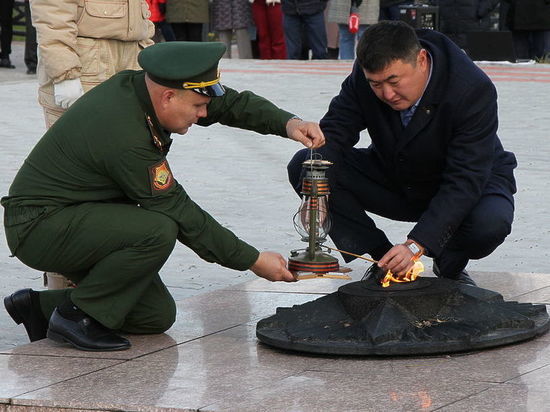 Сегодня в Улан-Удэ потушили Вечный огонь