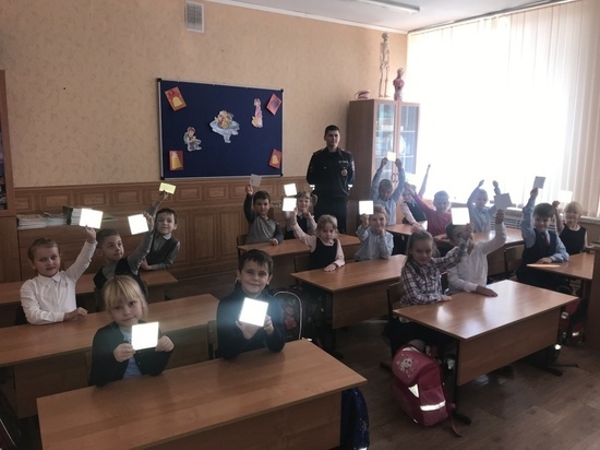 В Рязанском районе стартовала профилактическая акция «Засветись!»