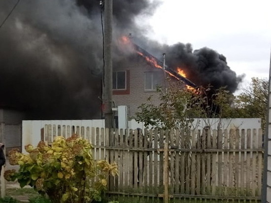 В Ярцево горел жилой дом