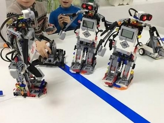 Представителей Хабаровска отметили на международном фестивале роботов