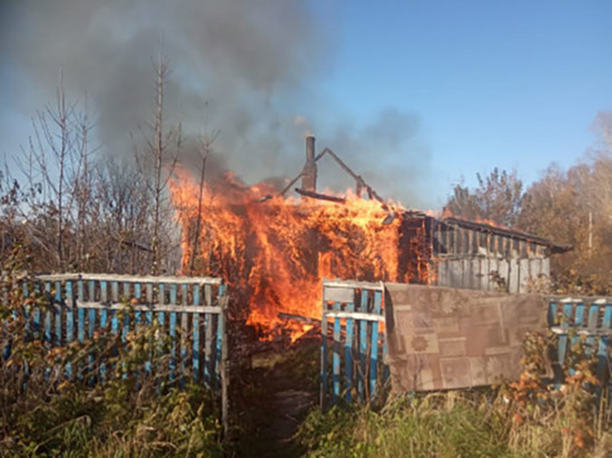 В Башкирии трое человек сгорели в частном доме