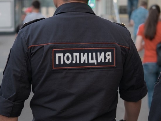 Подмосковного полицейского уволили за интим с 13‑летней девочкой