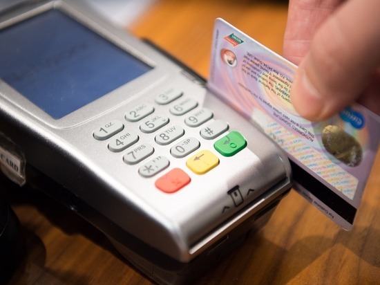 31-летняя жительница Башкирии устроила шопинг на чужие деньги