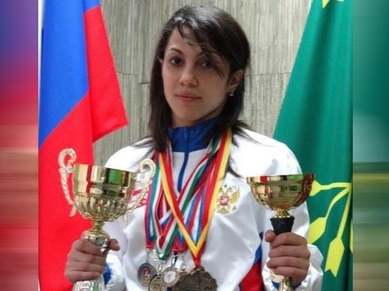 Мать погибшей чемпионки России обвинила ее подругу в воровстве Мать погибшей чемпионки России обвинила ее подругу в воровстве