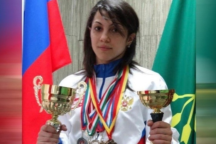 Мать погибшей чемпионки России обвинила ее подругу в воровстве