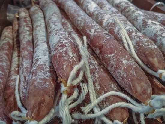 "Чумную" колбасу нашли на предприятии в Балабаново