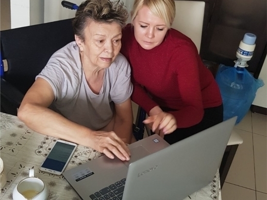 В Чебоксарах пенсионеры успешно осваивают компьютерные технологии