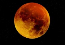 14 октября вскоре после полуночи жители России, которым повезет с погодными условиями, смогут наблюдать в небе полную луну