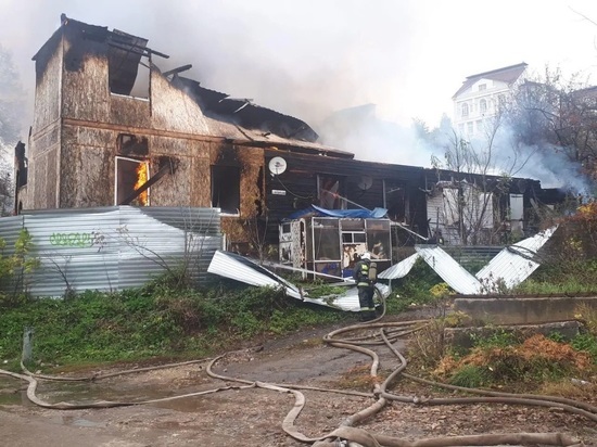 Пожар оставил без крова 12 человек в Калуге