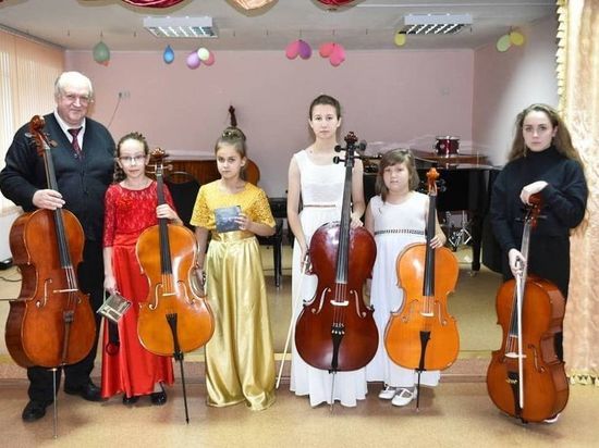Юные музыканты из Серпухова поучаствовали в мастер-классе Александра Загоринского