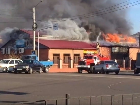 Пожар в кафе «Набережная» в Чите ликвидирован – МЧС