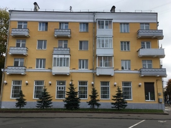 "Жилищник" продолжает ремонт многоквартирных домов в Смоленске
