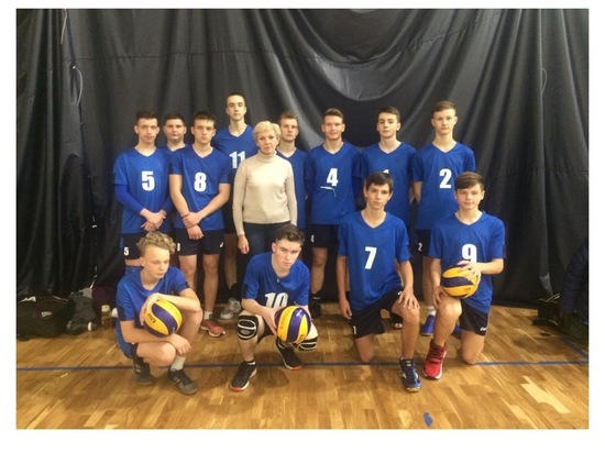 Волейболисты из Серпухова участвуют в областном первенстве