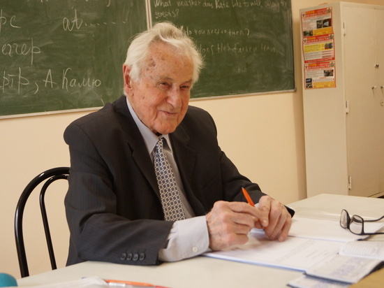 Профессор КубГТУ, легенда дорожной отрасли страны Константин Дараган отметил 90-летние