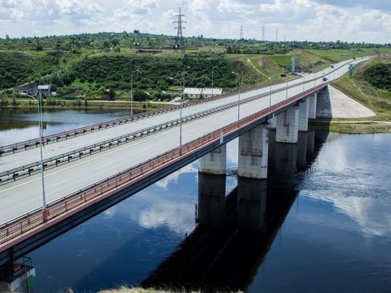 В Хакасии открыли транспортное движение на федеральной трассе после ремонта моста