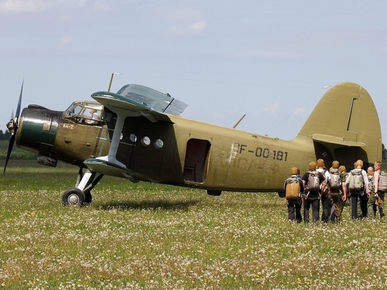 В Минпромторге заключили контракт на создание самолета для замены Ан-2