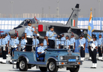 Недавно назначенный главком ВВС Индии маршал Ракеш Бхадаурия недавно заявил, что Индия не будет приобретать в России технологии создания истребителя 5-го поколения, использованные при создании Су-57