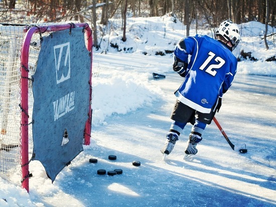 Во Владимире заменят три хоккейные коробки