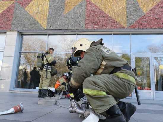 Сегодня в столице Хакасии прошли пожарные учения