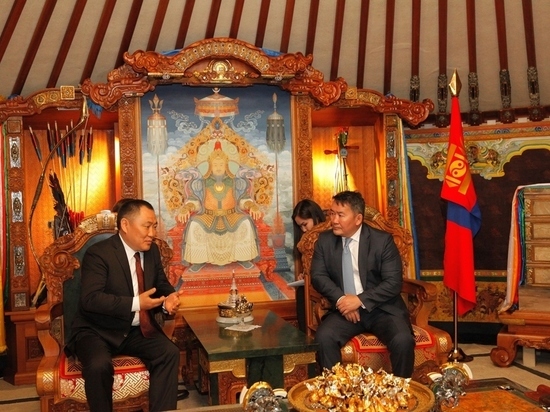У главы Тувы намечена встреча с президентом Монголии