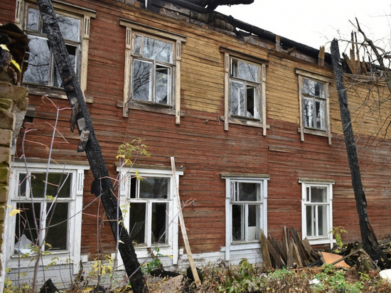 Ветхие дома рядом со школами в Кирове законсервируют