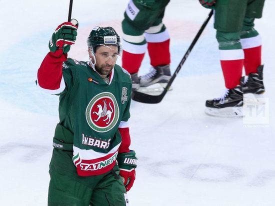 В матче с «Салаватом» Данис Зарипов забросил 700-ю шайбу в КХЛ