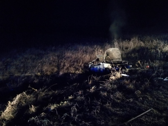 В огненном ДТП на востоке Свердловской области погибли две девушки В огненном ДТП на востоке Свердловской области погибли две девушки