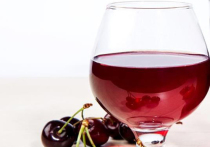 Регулярное употребление вишневого сока снижает процессы воспаления в организме