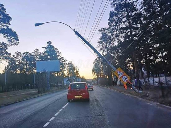 Сапожников отправил Суздальницкого на место падения электроопоры в Чите