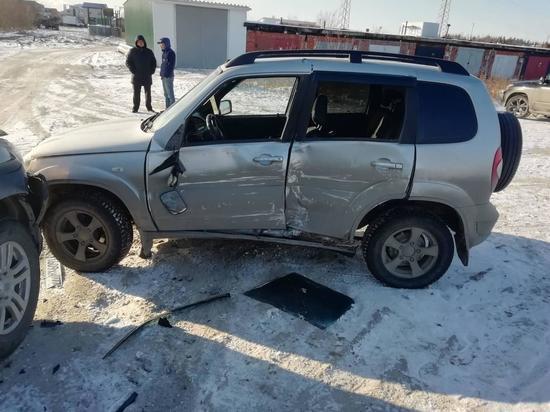 В Ноябрьске в ДТП иномарок пострадала пассажир