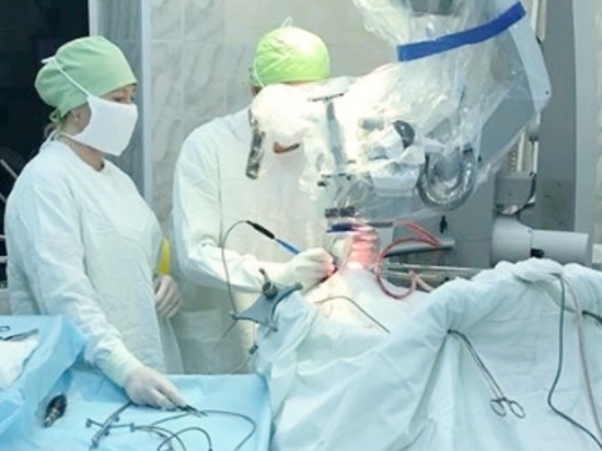 Кемеровские нейрохирурги сохранили лицо пациентке