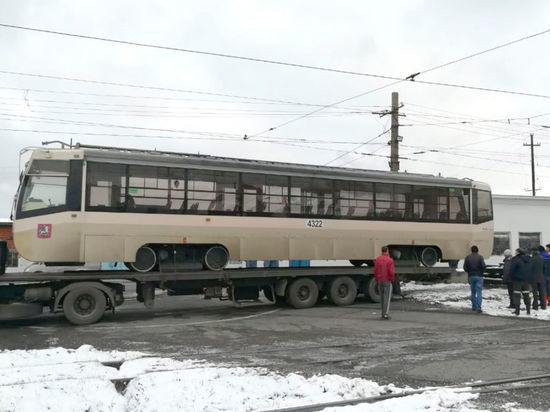 Первые московские трамваи прибыли в Прокопьевск