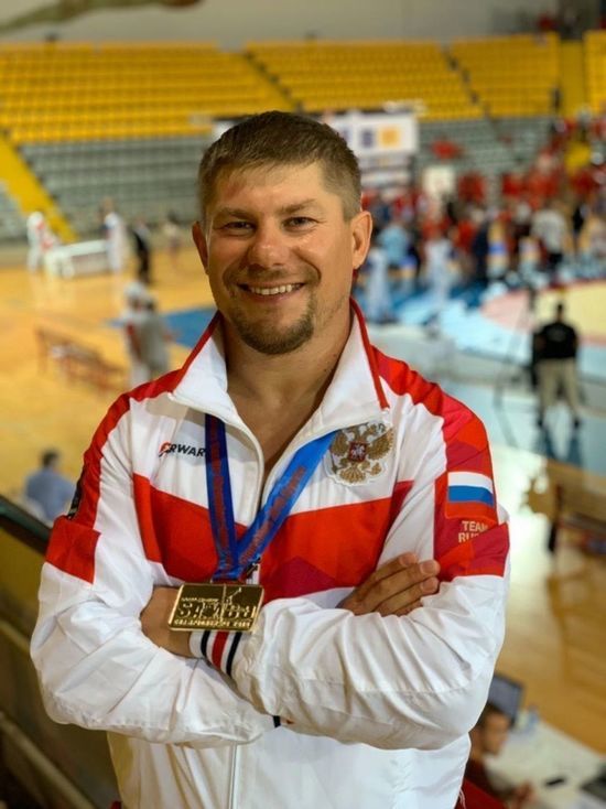 Житель Бийска стал чемпионом мира по самбо