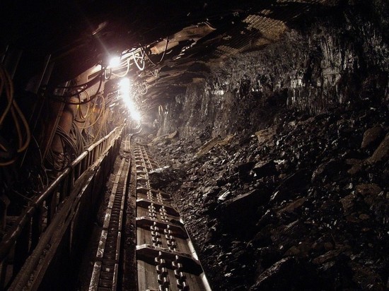 Трое рабочих погибли на руднике 