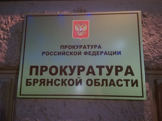 Брянцам угрожают опоры троллейбусной контактной сети
