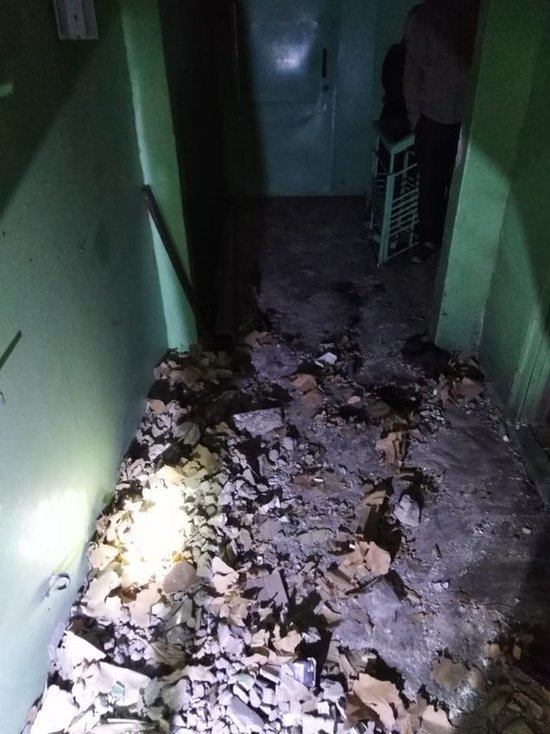 При взрыве газового баллона в жилом доме в Саянске пострадал мужчина При взрыве газового баллона в жилом доме в Саянске пострадал мужчина