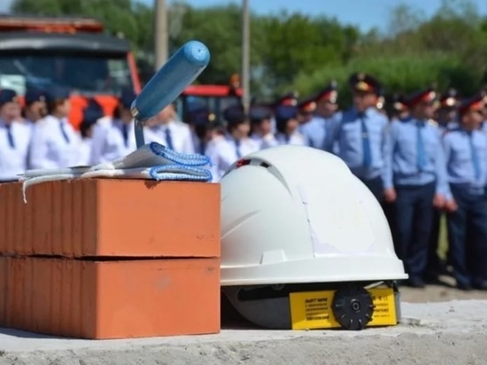 Один из руководителей костромского МЧС использовал своих подчиненных на строительстве дачи
